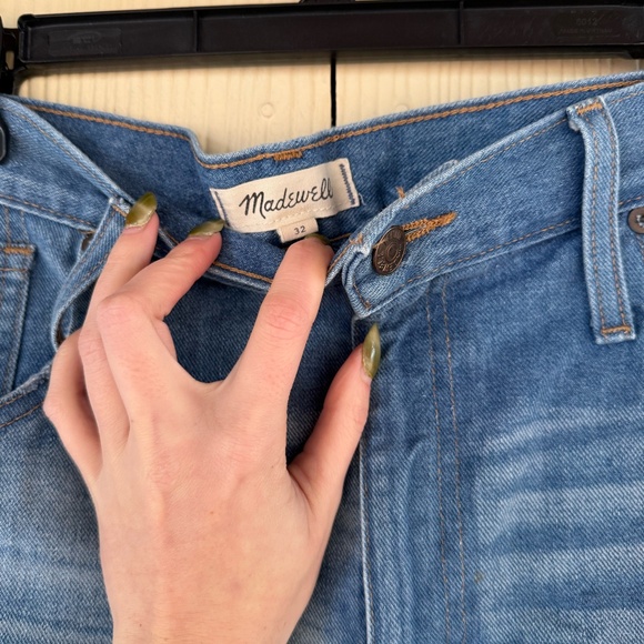 Madewell High Rise Raw Hem Medium Wash Denim Short - Picture 3 of 5